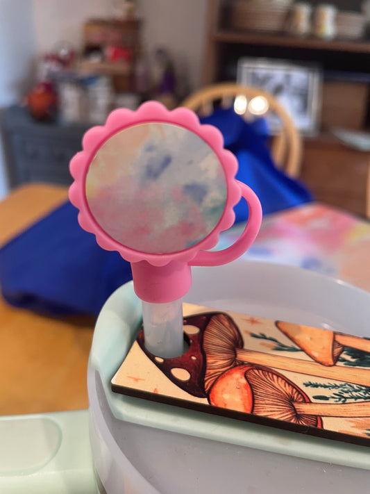 Tie dye straw topper